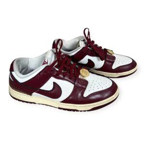 Nike Dunk Low SE Sisterhood‎ Sail Team Red Size 9.5 *see notes